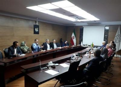 جلسه هم اندیشی بررسی محتوای مرکز ملی گوهرسنگ ها در موزه بزرگ خراسان