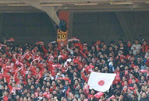 پرچم های ژاپن در استادیوم تبریز، کاشیما بازهم تشویق شد!
