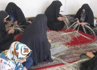 آموزش صنایع دستی به بیش از 300 نفر در بافق